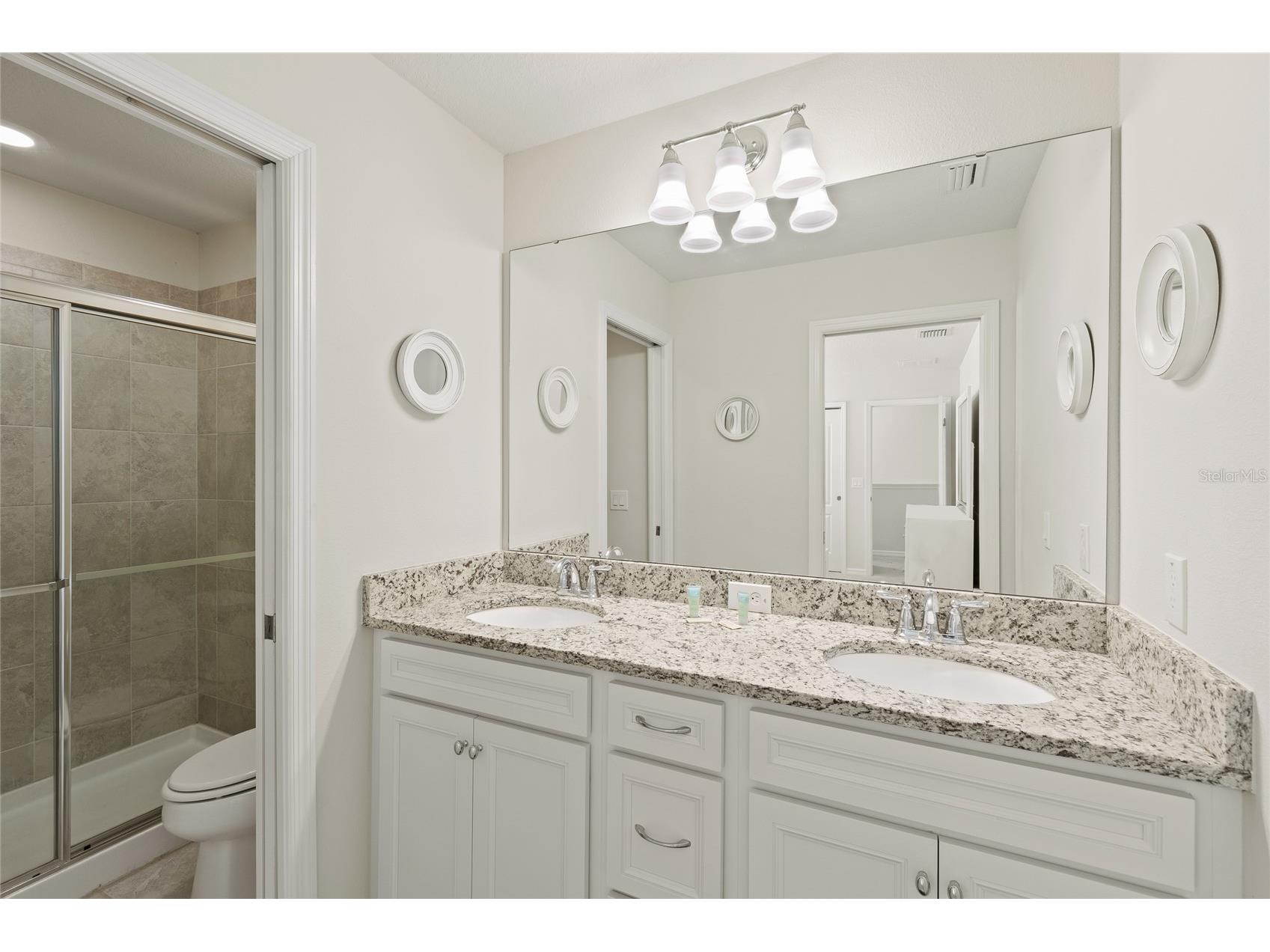 2451 Luxor Drive Kissimmee FL 34747 O6419722 image20