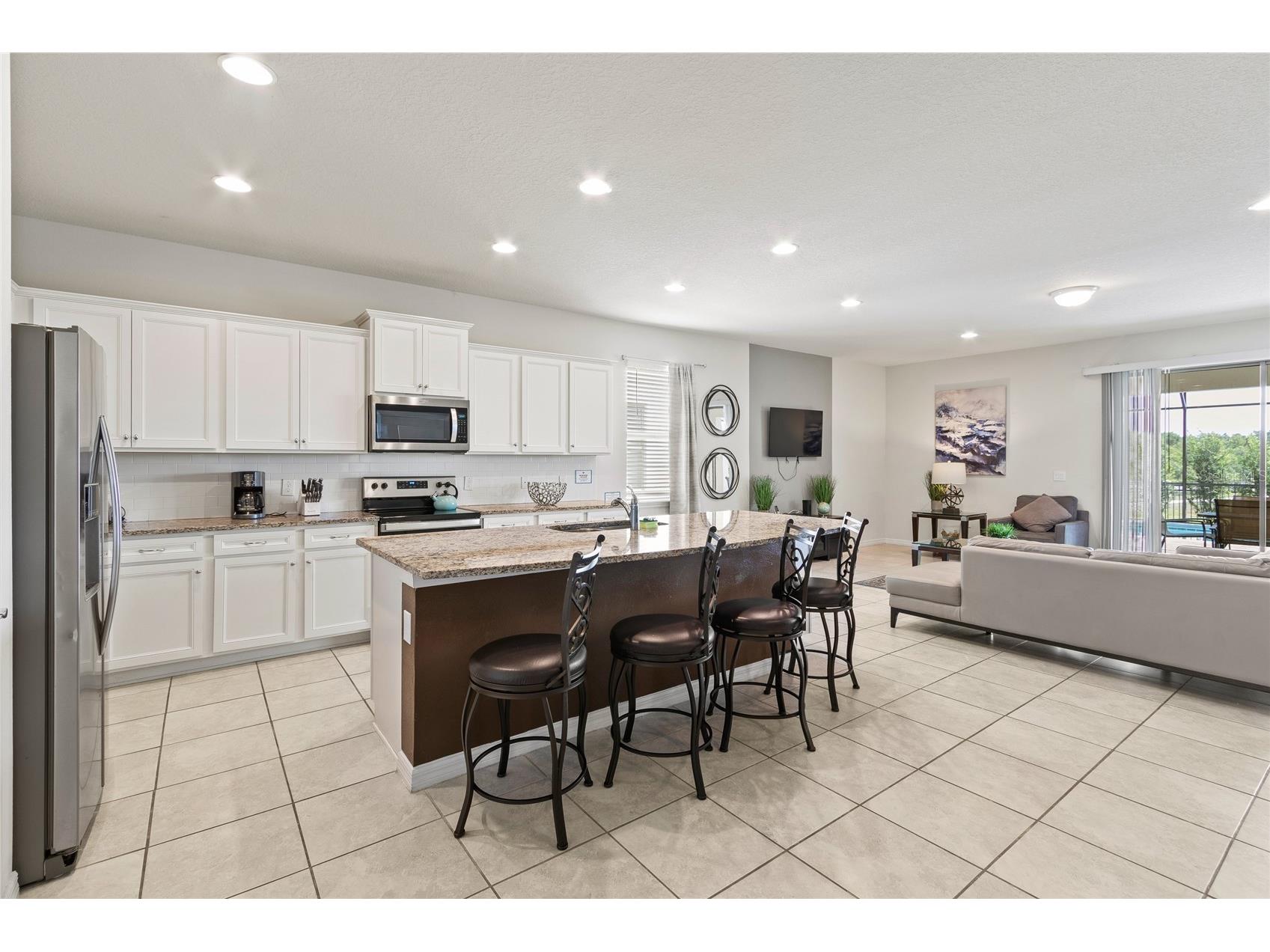 2451 Luxor Drive Kissimmee FL 34747 O6419722 image4