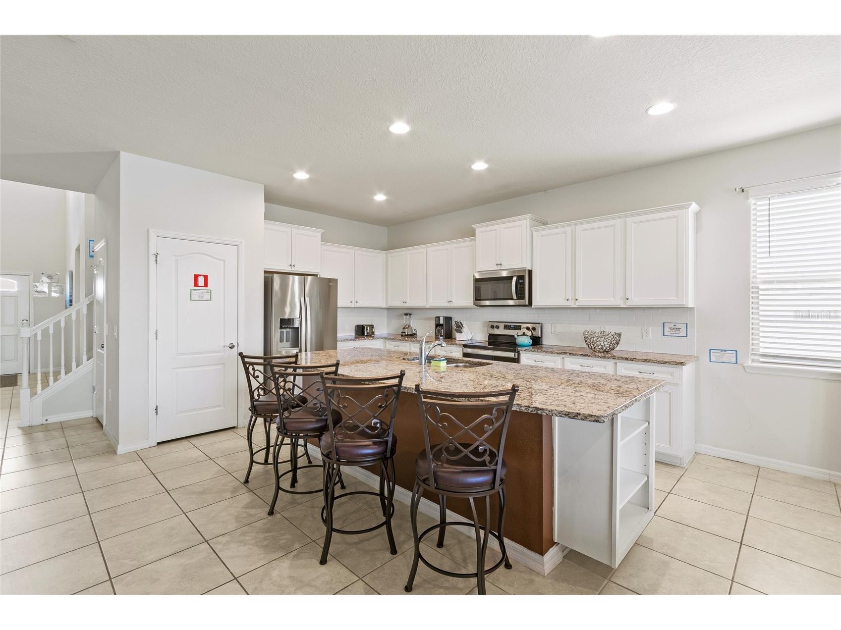 2451 Luxor Drive Kissimmee FL 34747 O6419722 image5