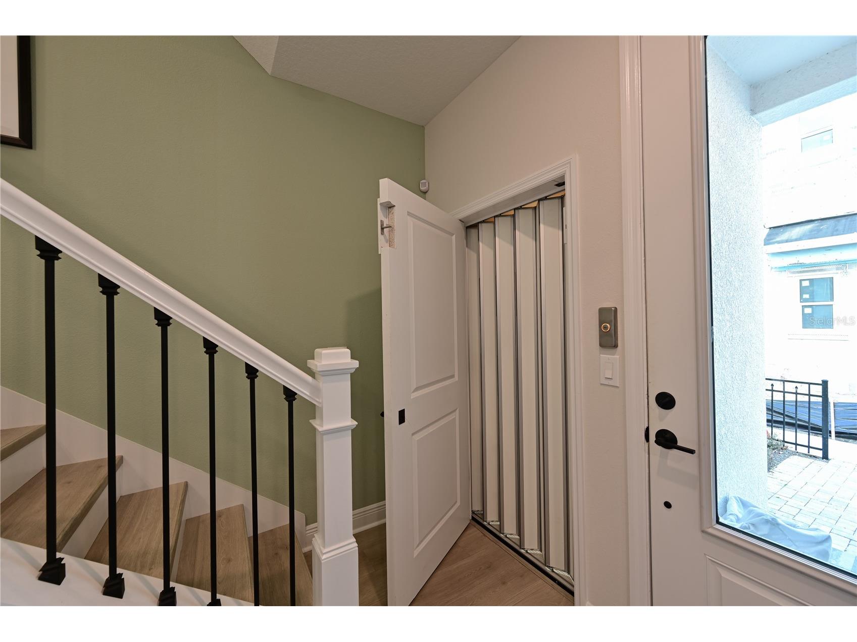 2451 Mangum Court Sarasota FL 34237 A4689375 image10