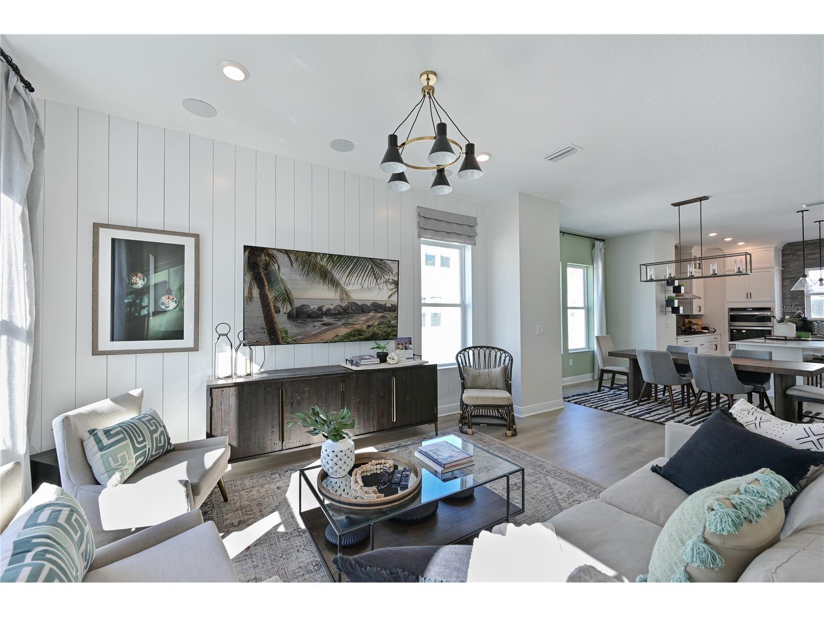 2451 Mangum Court Sarasota FL 34237 A4689375 image14