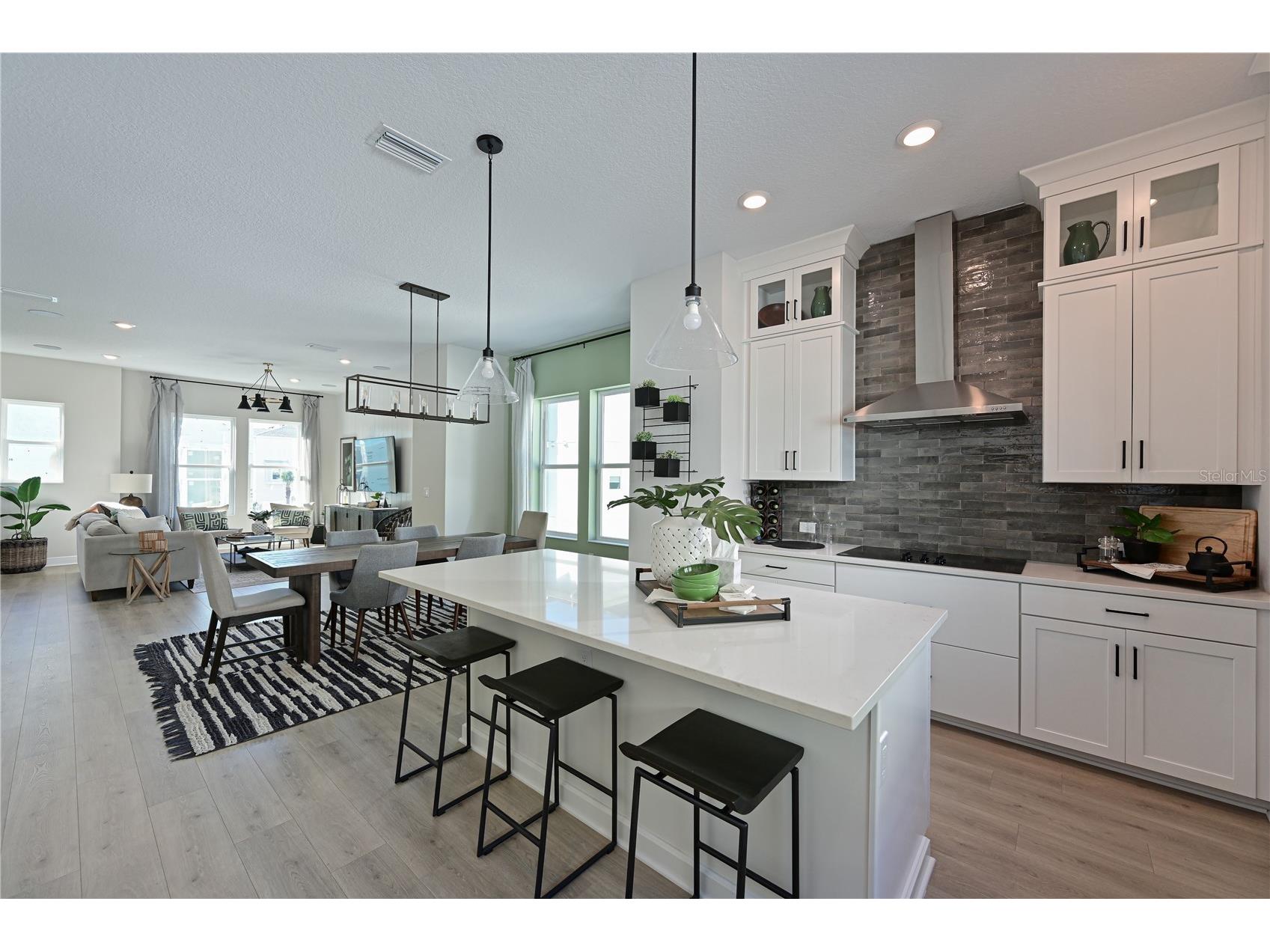 2451 Mangum Court Sarasota FL 34237 A4689375 image19