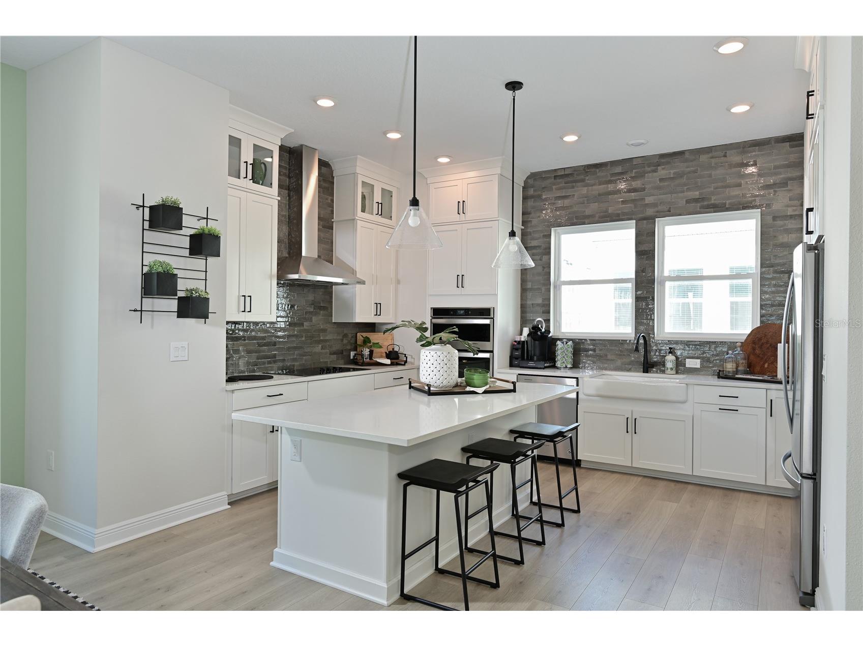 2451 Mangum Court Sarasota FL 34237 A4689375 image22