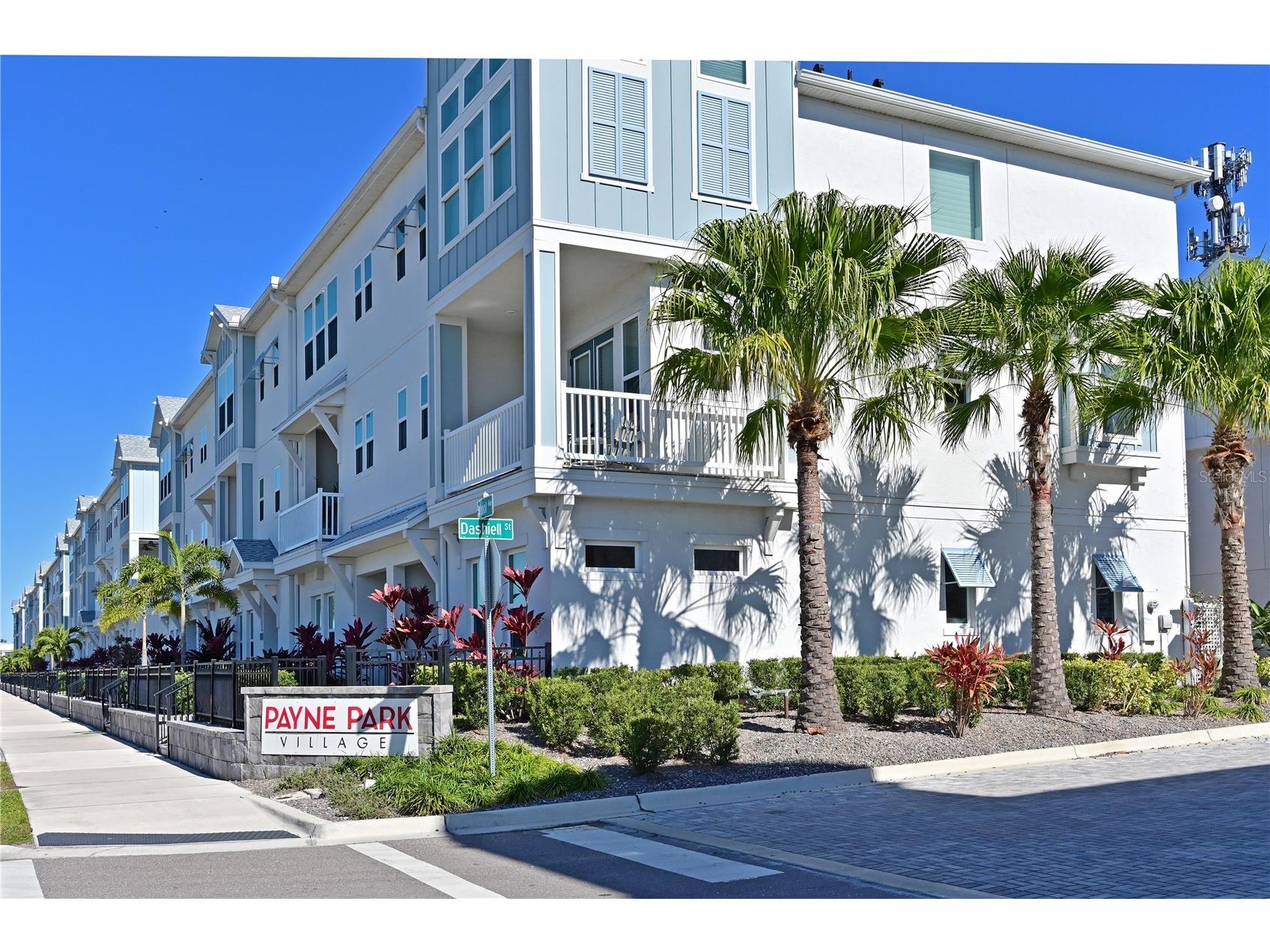 2451 Mangum Court Sarasota FL 34237 A4689375 image50