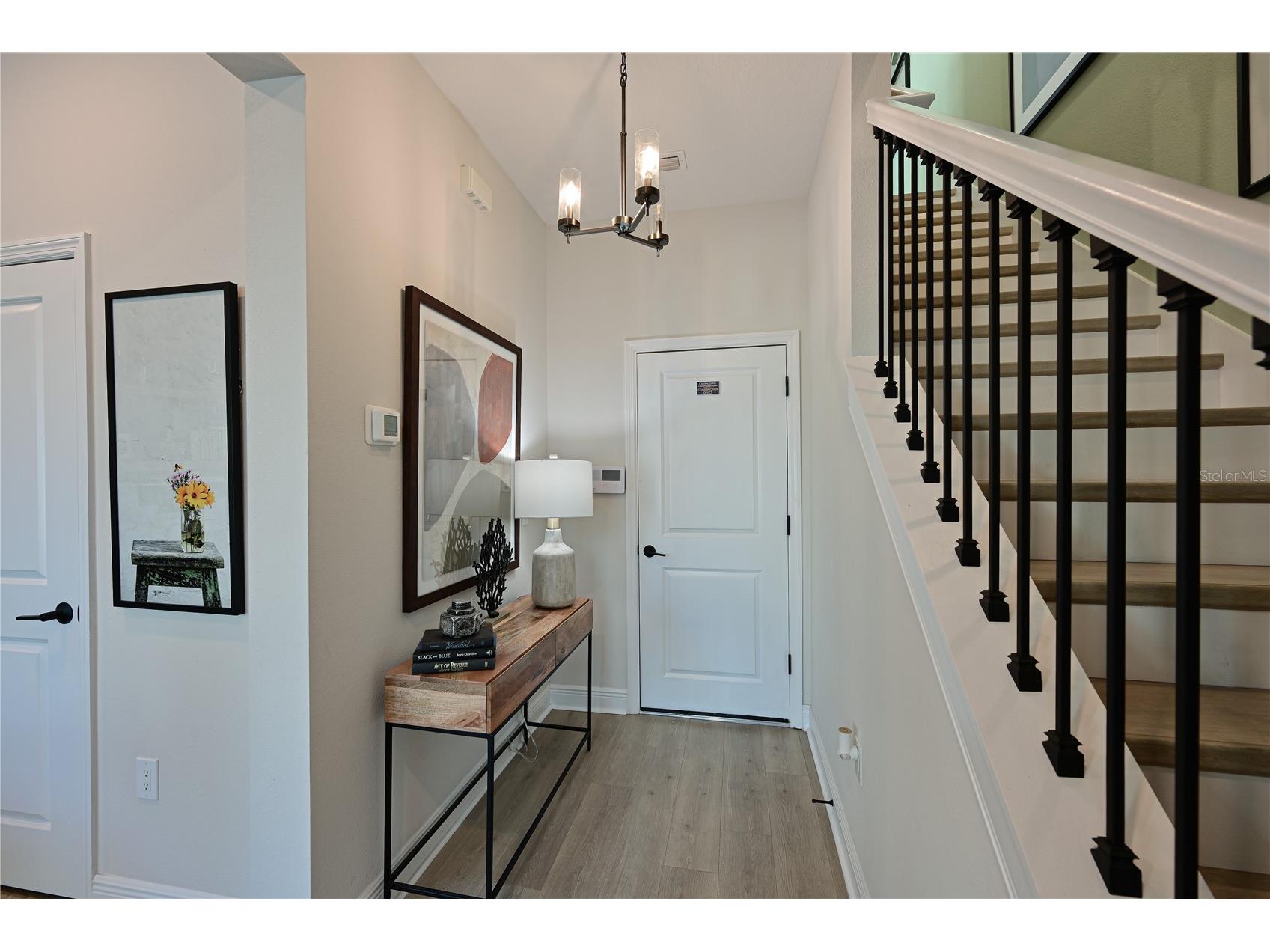 2451 Mangum Court Sarasota FL 34237 A4689375 image8