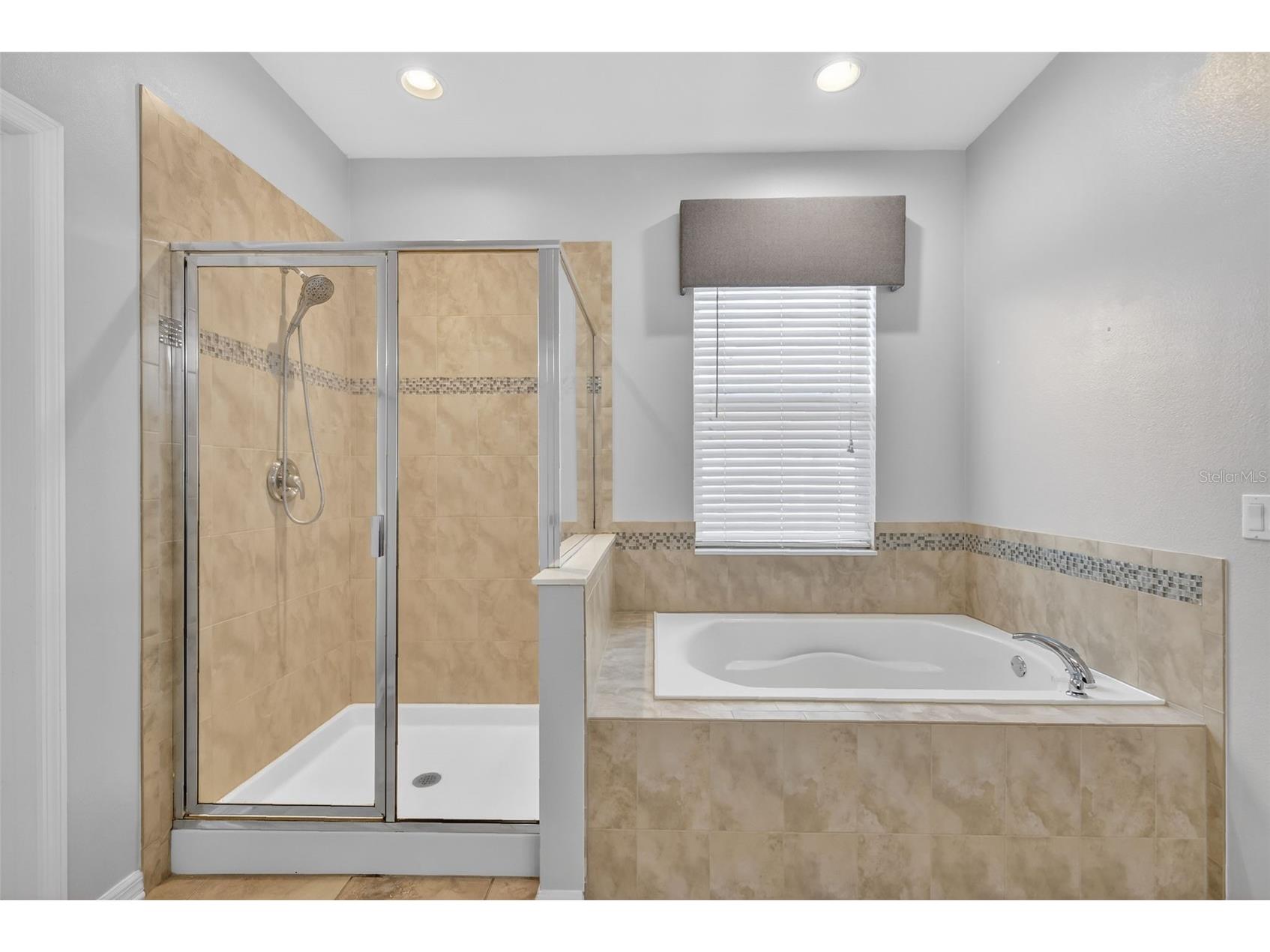 2451 Plumadore Drive Grand Island FL 32735 G5107701 image20