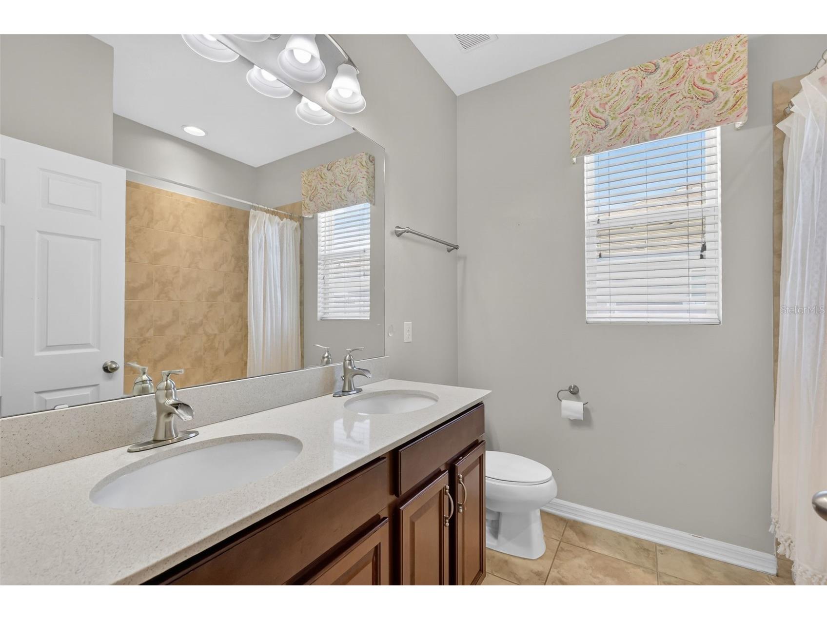 2451 Plumadore Drive Grand Island FL 32735 G5107701 image25