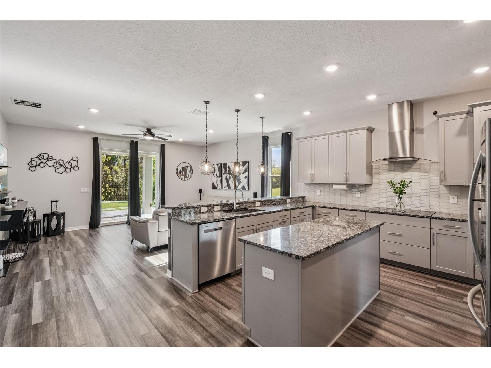 2451 Sky Stone Court Oakland FL 34787 S5141292 image7