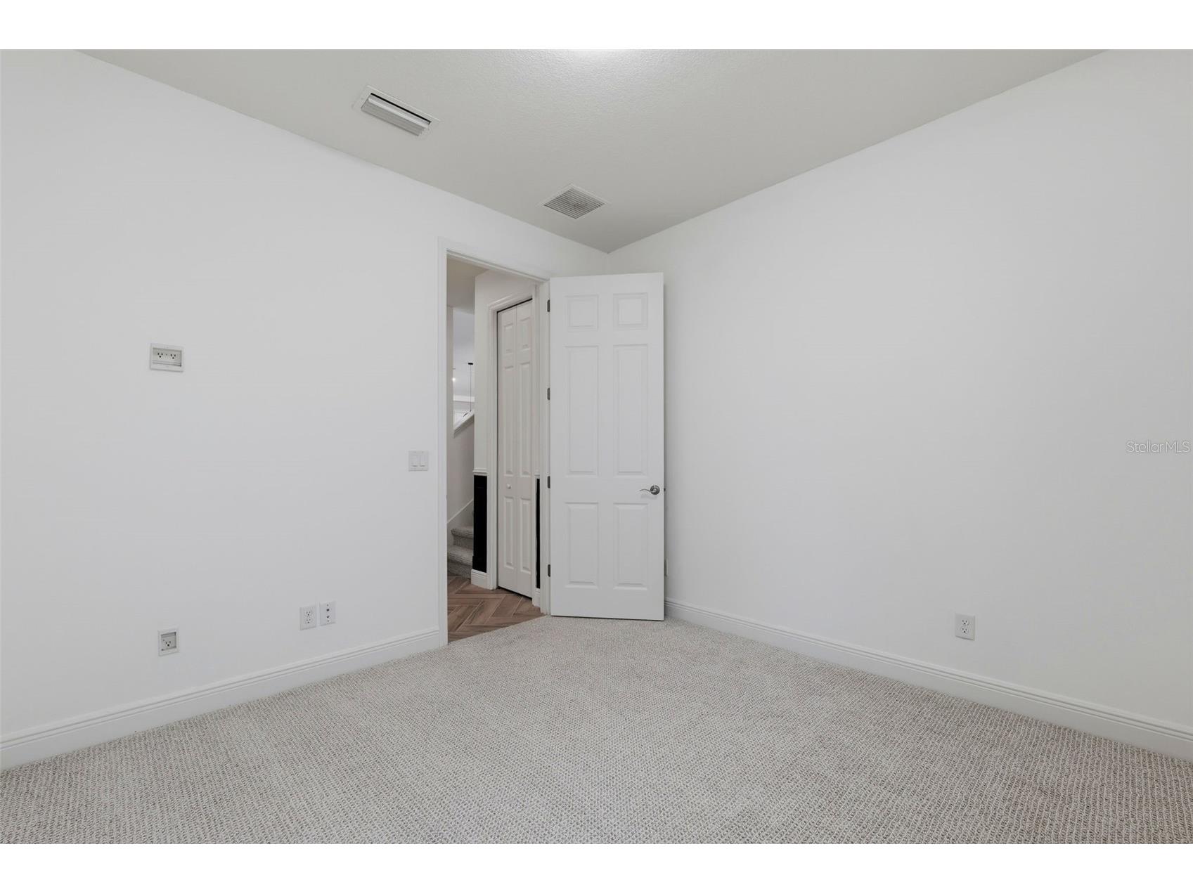 2451 Slade Avenue Odessa FL 33556 W7886109 image43