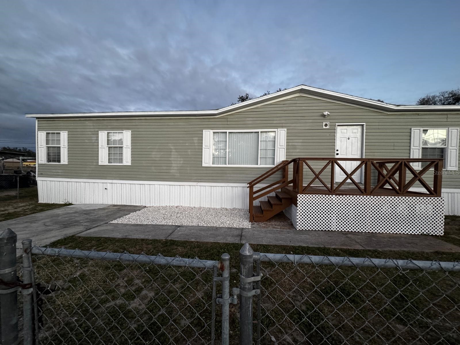 2451 Stanton Auburndale FL 33823 P4937372 image1