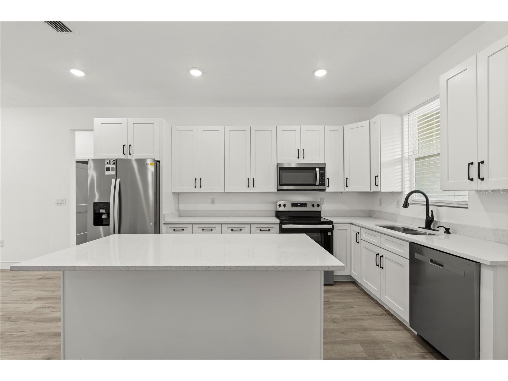 2451 W 18th Street Sanford FL 32771 O6408930 image5