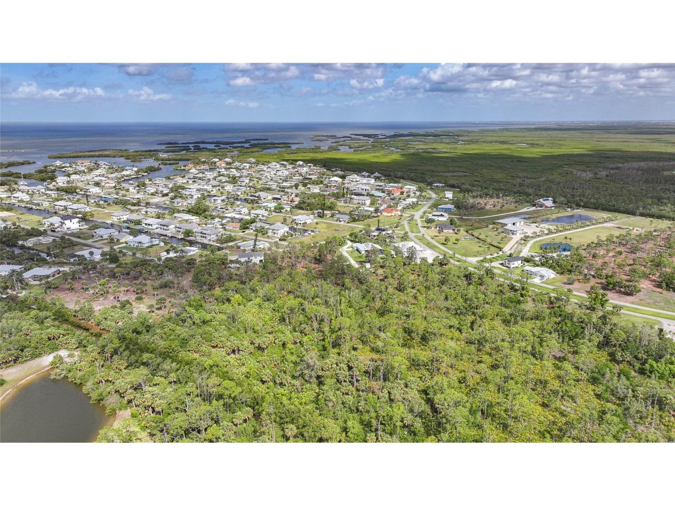 24511 Yacht Club Boulevard Punta Gorda FL 33955 C7507013 image12