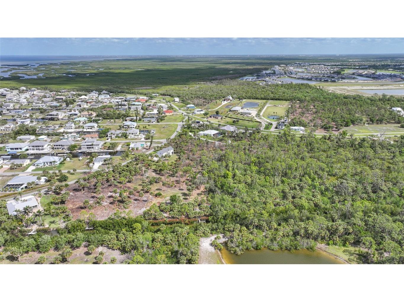 24511 Yacht Club Boulevard Punta Gorda FL 33955 C7507013 image15