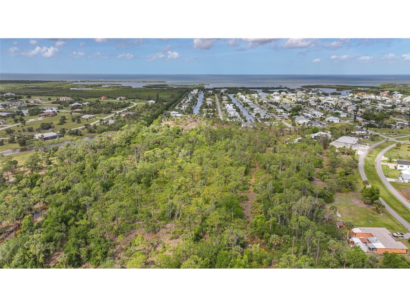 24511 Yacht Club Boulevard Punta Gorda FL 33955 C7507013 image31