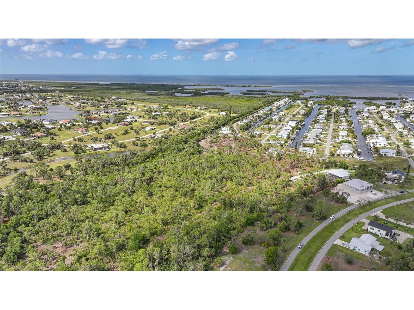 24511 Yacht Club Boulevard Punta Gorda FL 33955 C7507013 image6