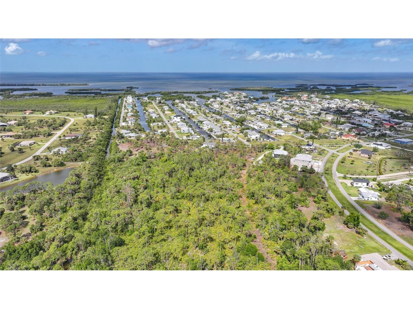 24511 Yacht Club Boulevard Punta Gorda FL 33955 C7507013 image9