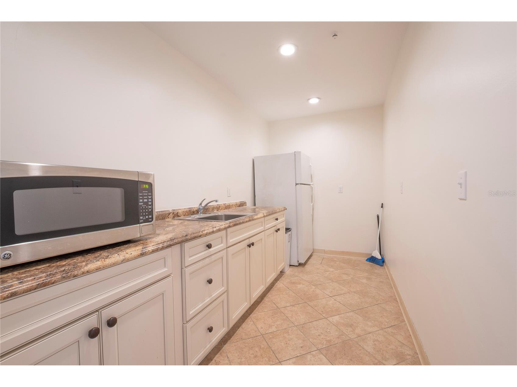 2452 Enterprise Road #2030 Clearwater FL 33763 TB8468750 image43