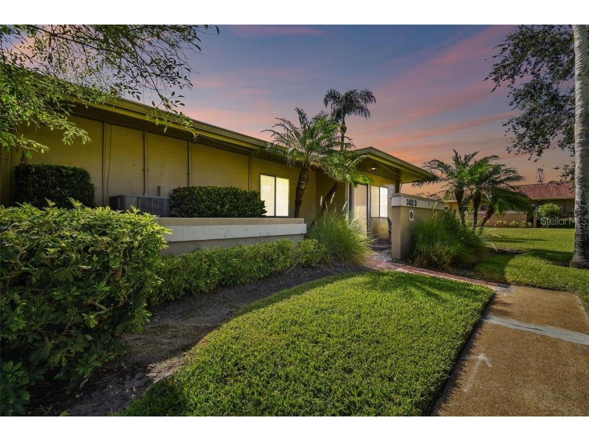2452 Laurelwood Drive #D Clearwater FL 33763 U8211922 image1