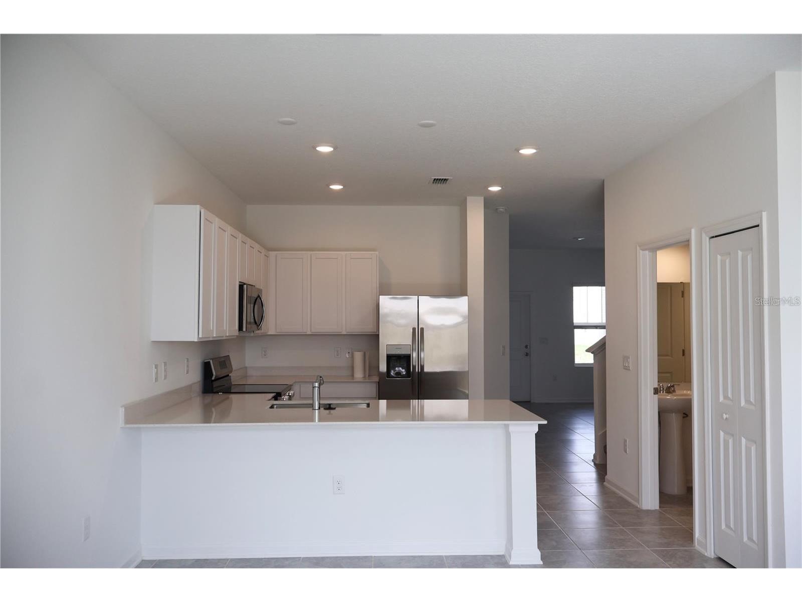 2452 Skyline Loop Kissimmee FL 34758 S5141509 image3