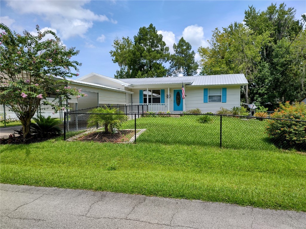 24521 Alligator Road Astor FL 32102 - ST JOHNS RIVER V4920558 image1