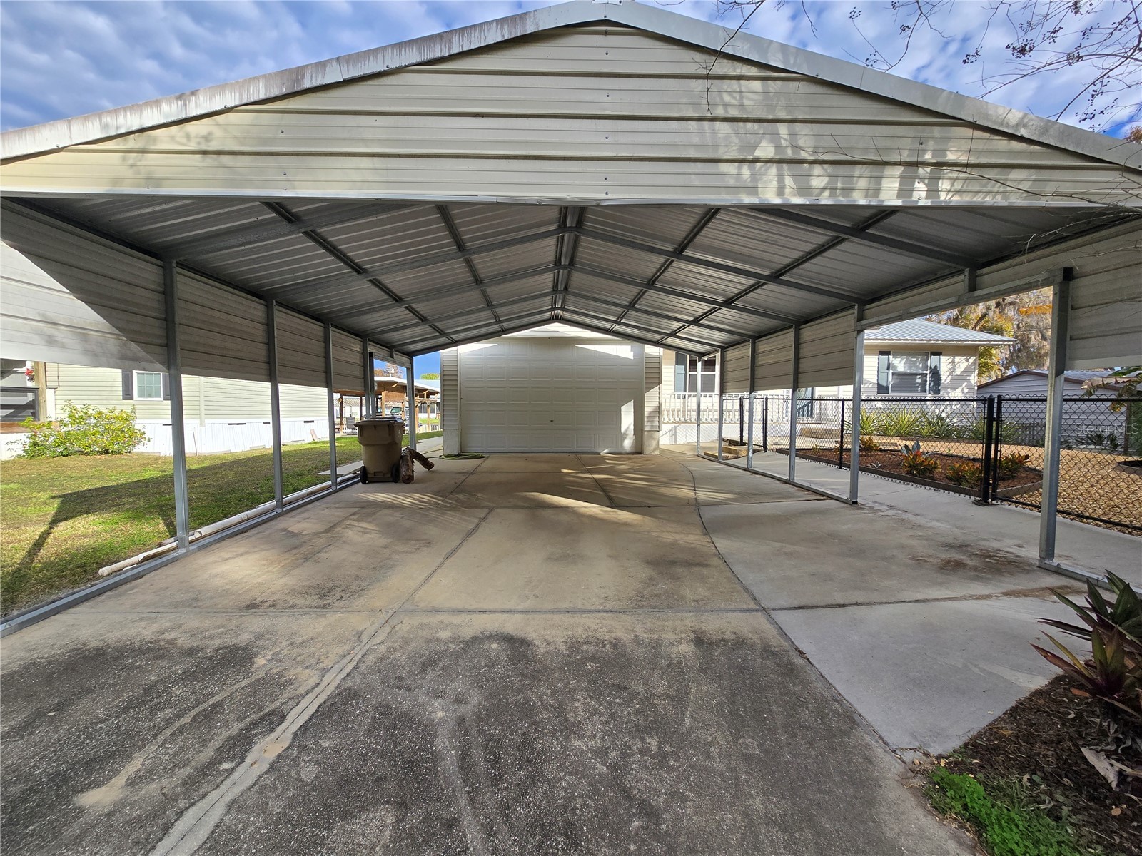 24521 Alligator Road Astor FL 32102 - ST. JOHNS RIVER R4910451 image3