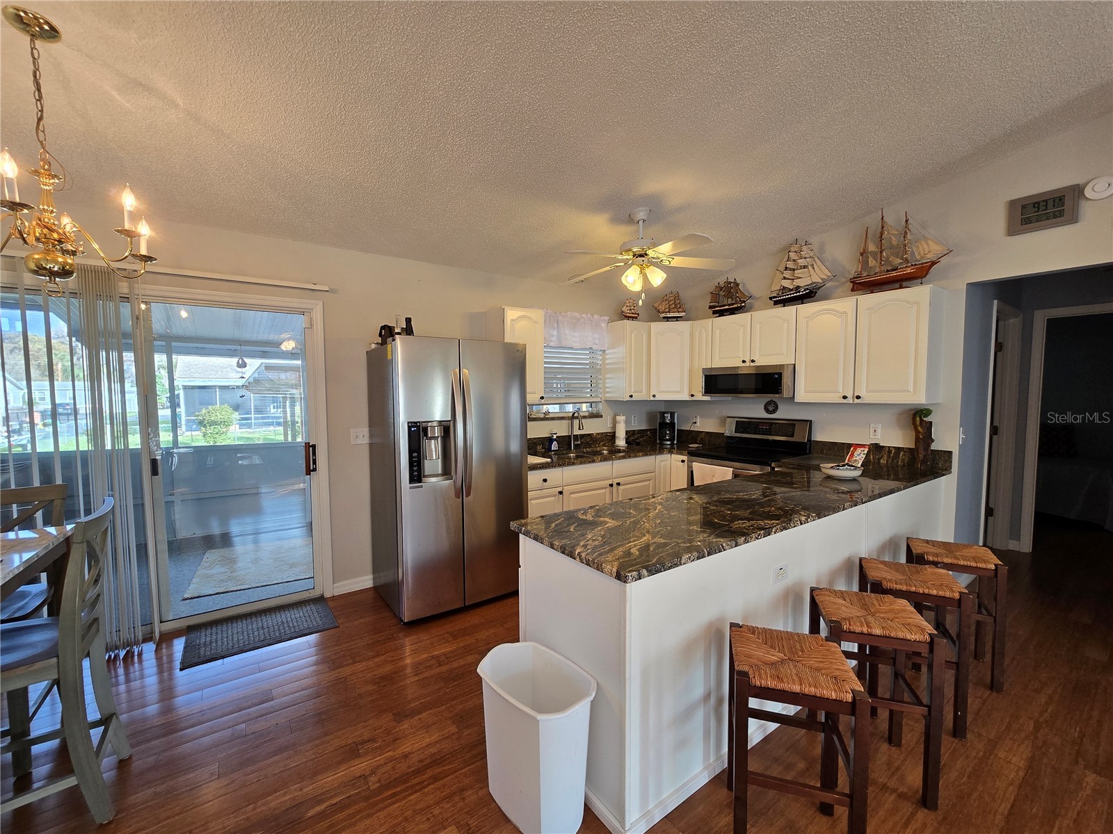 24521 Alligator Road Astor FL 32102 - ST. JOHNS RIVER R4910451 image8