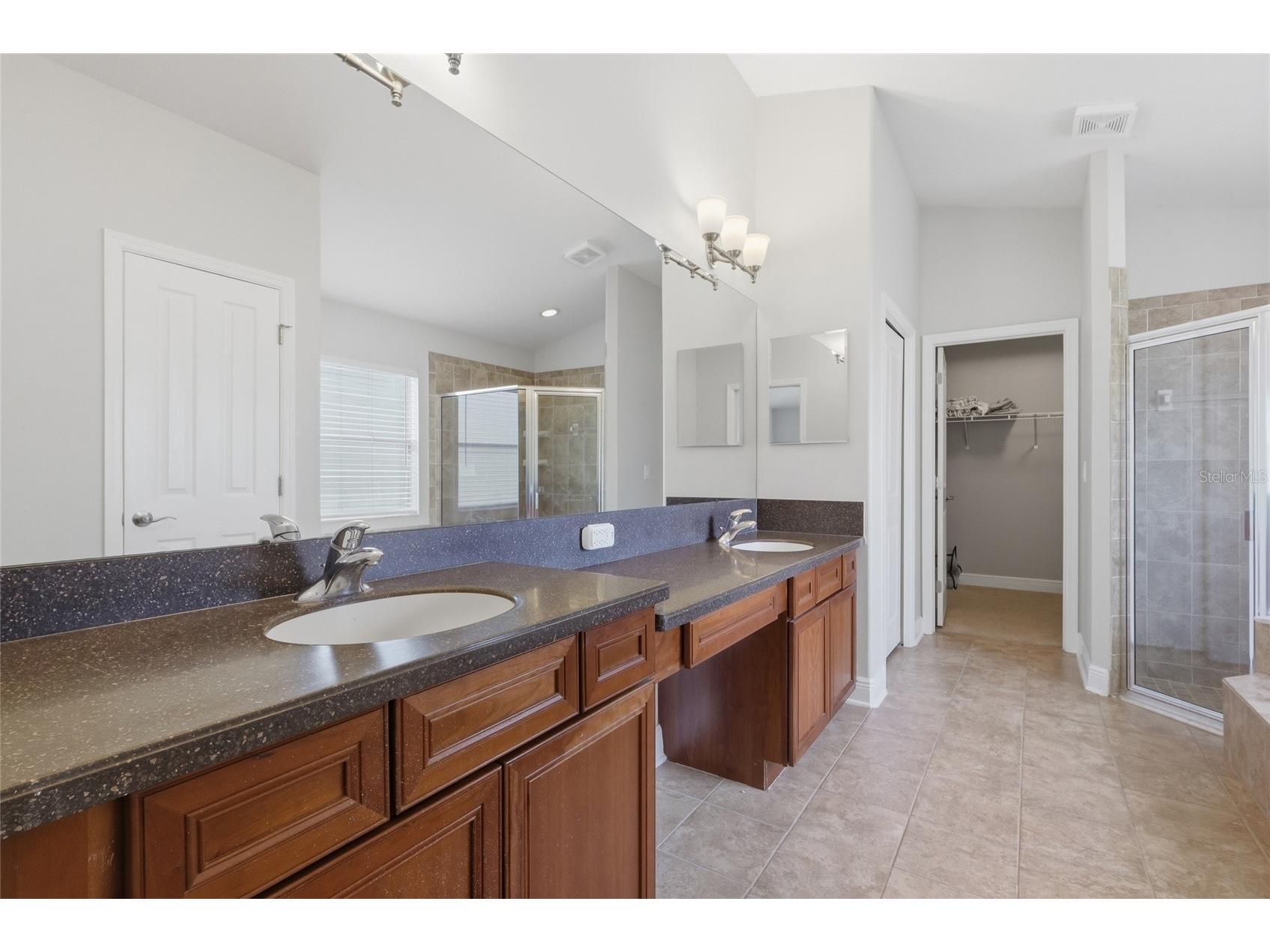 2453 Addington Place Wesley Chapel FL 33543 TB8505838 image14