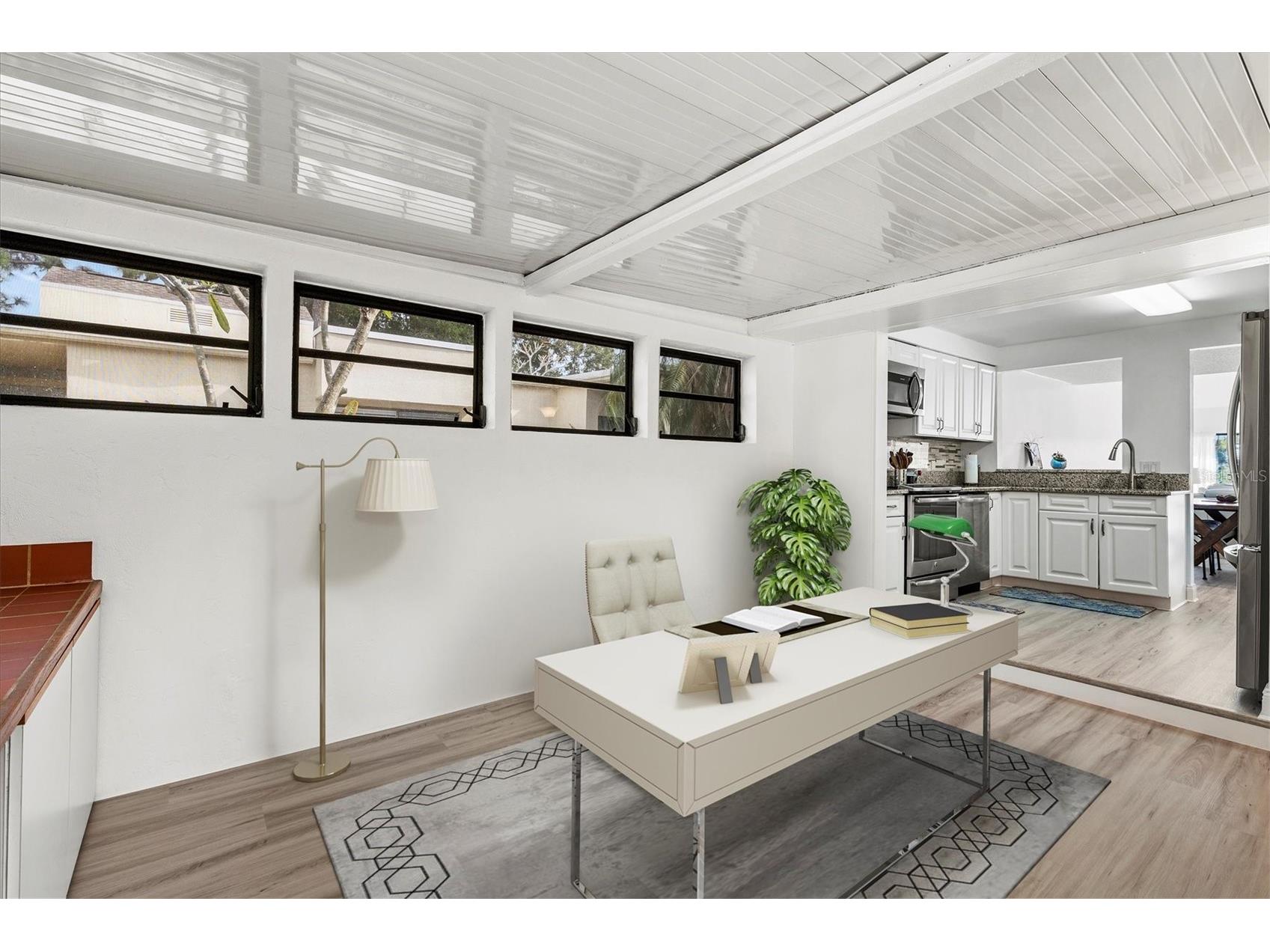 2453 Crispin Court #F4 Sarasota FL 34235 A4678095 image11