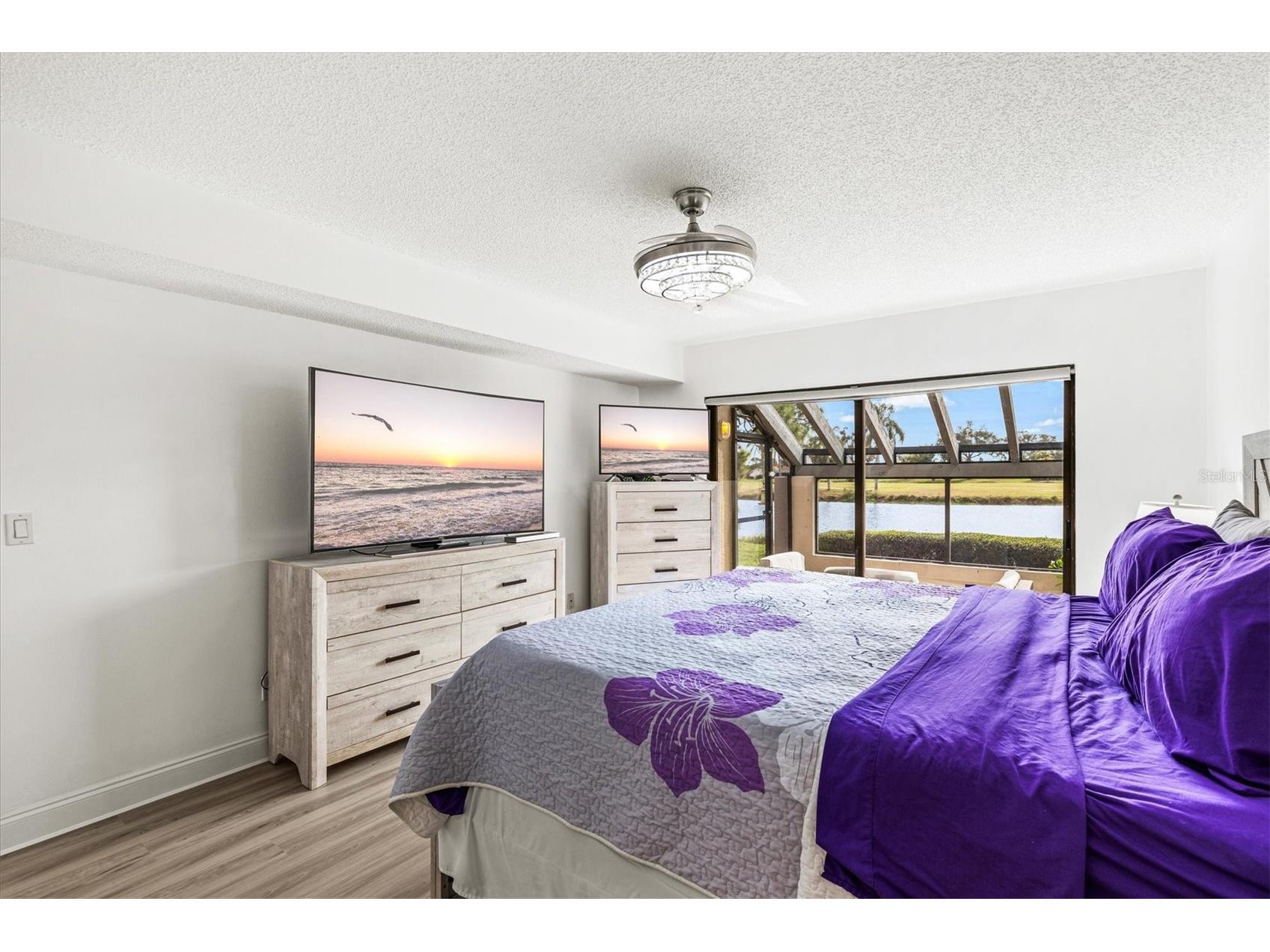 2453 Crispin Court #F4 Sarasota FL 34235 A4678095 image15