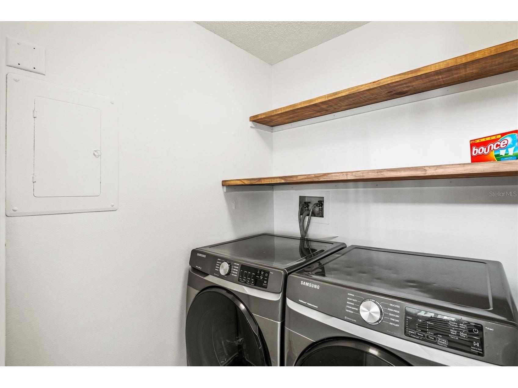 2453 Crispin Court #F4 Sarasota FL 34235 A4678095 image19