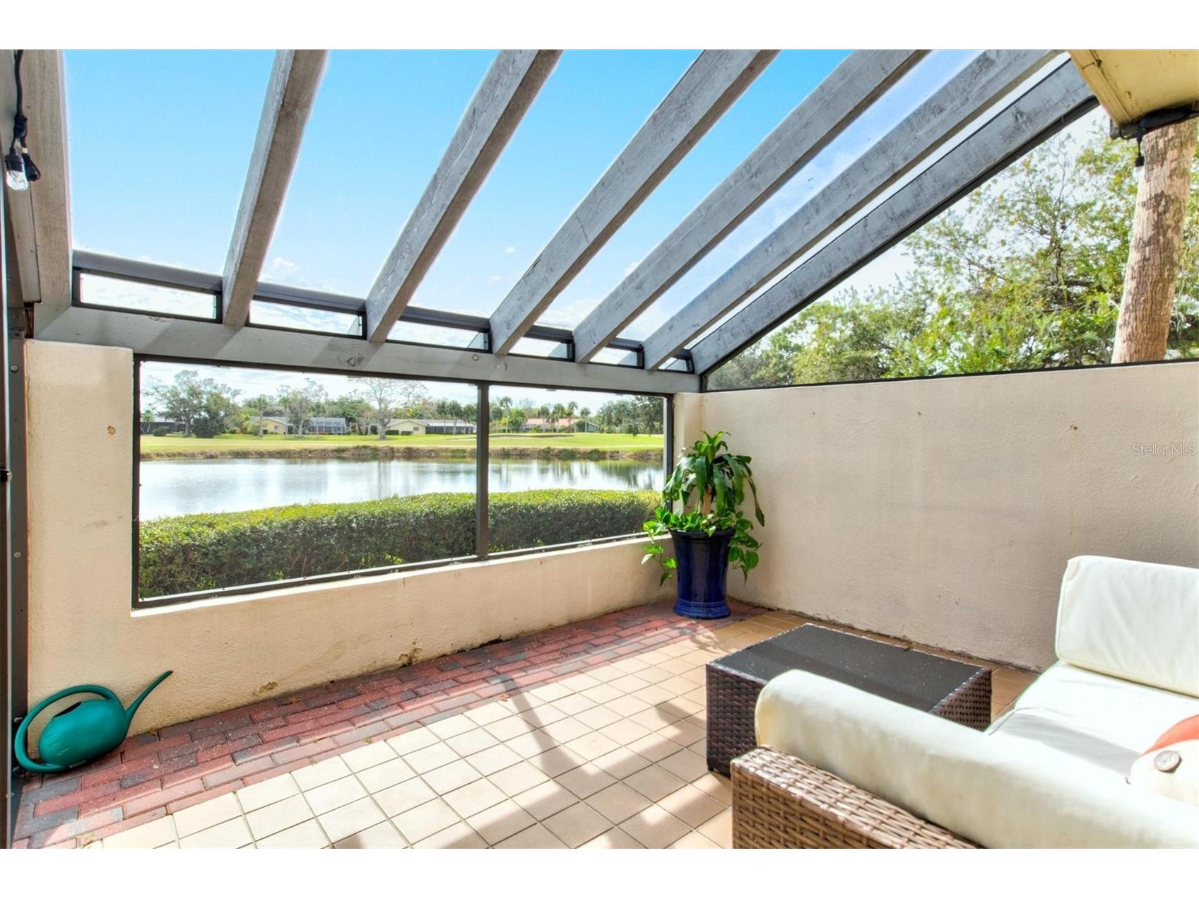 2453 Crispin Court #F4 Sarasota FL 34235 A4678095 image25