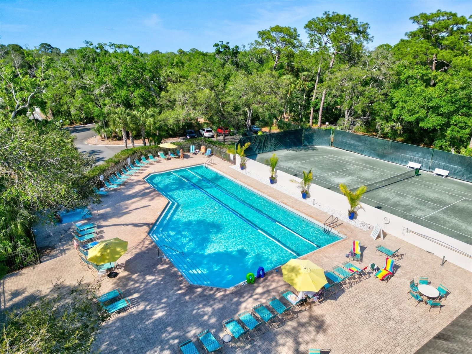 2453 Crispin Court #F4 Sarasota FL 34235 A4678095 image36