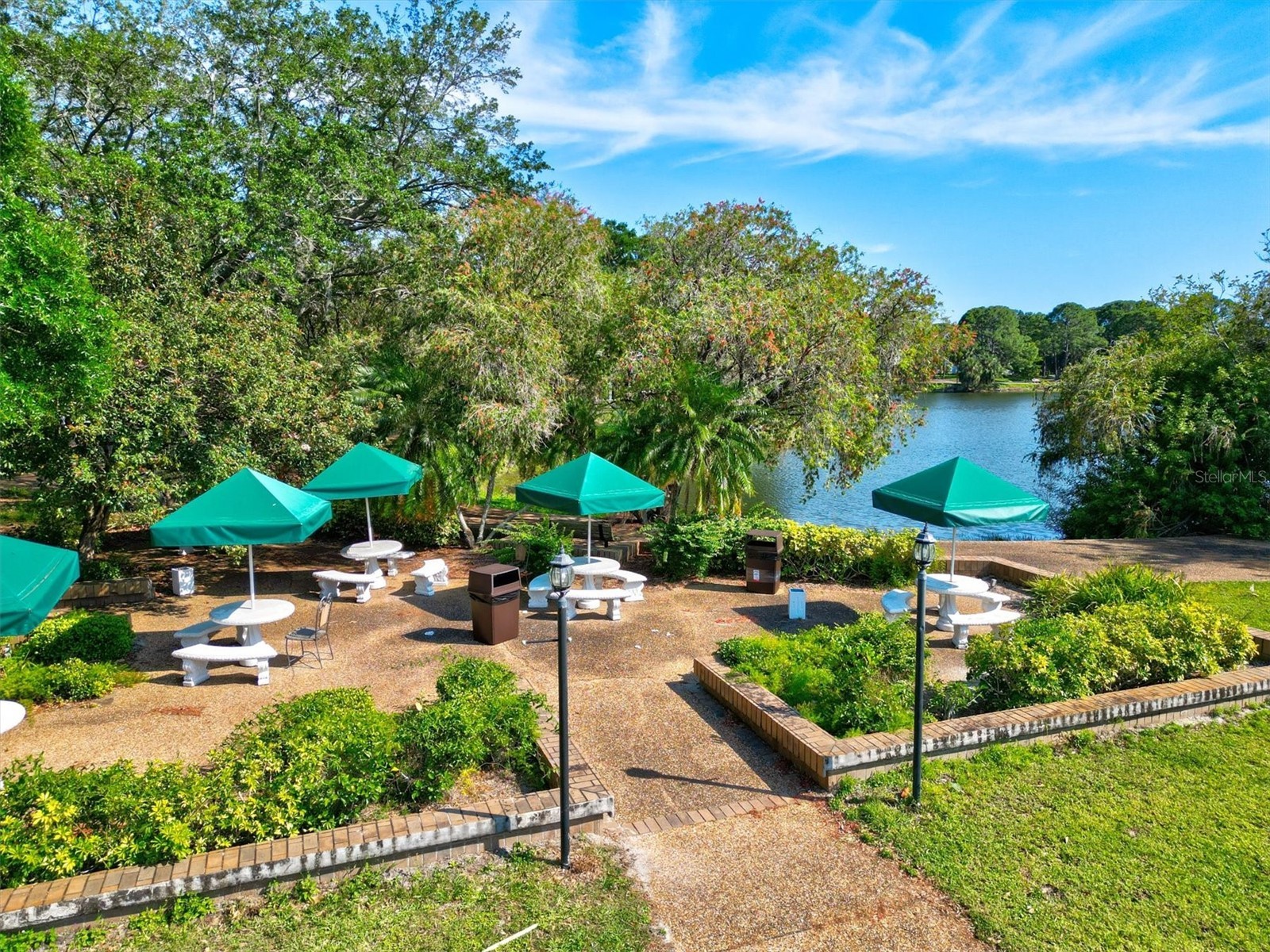 2453 Crispin Court #F4 Sarasota FL 34235 A4678095 image40
