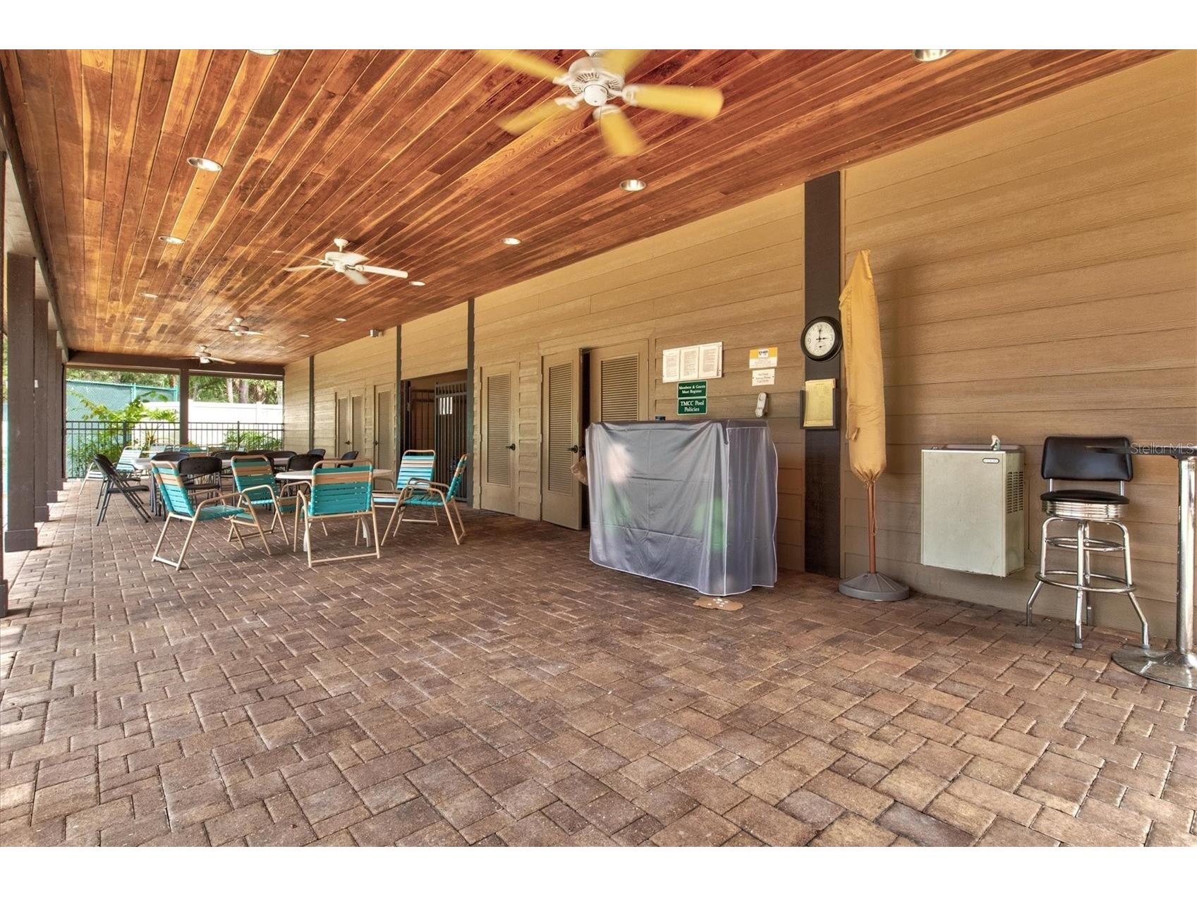 2453 Crispin Court #F4 Sarasota FL 34235 A4678095 image41