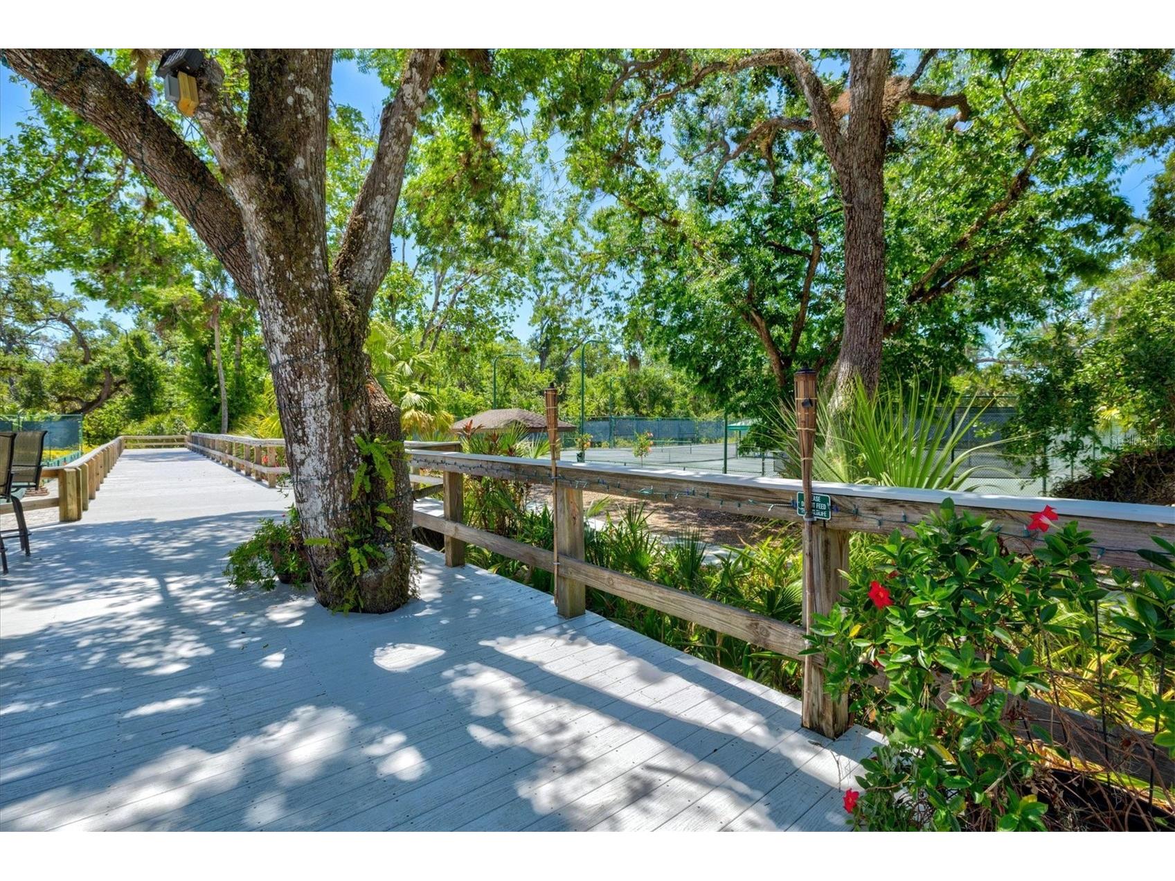 2453 Crispin Court #F4 Sarasota FL 34235 A4678095 image52