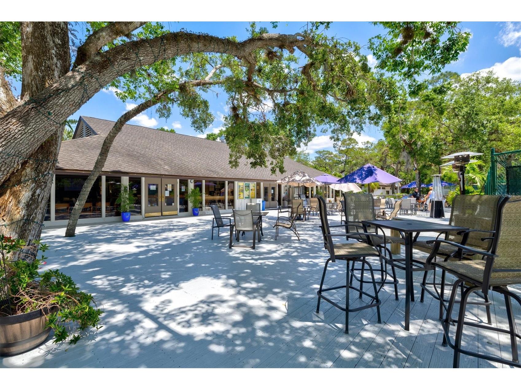 2453 Crispin Court #F4 Sarasota FL 34235 A4678095 image53