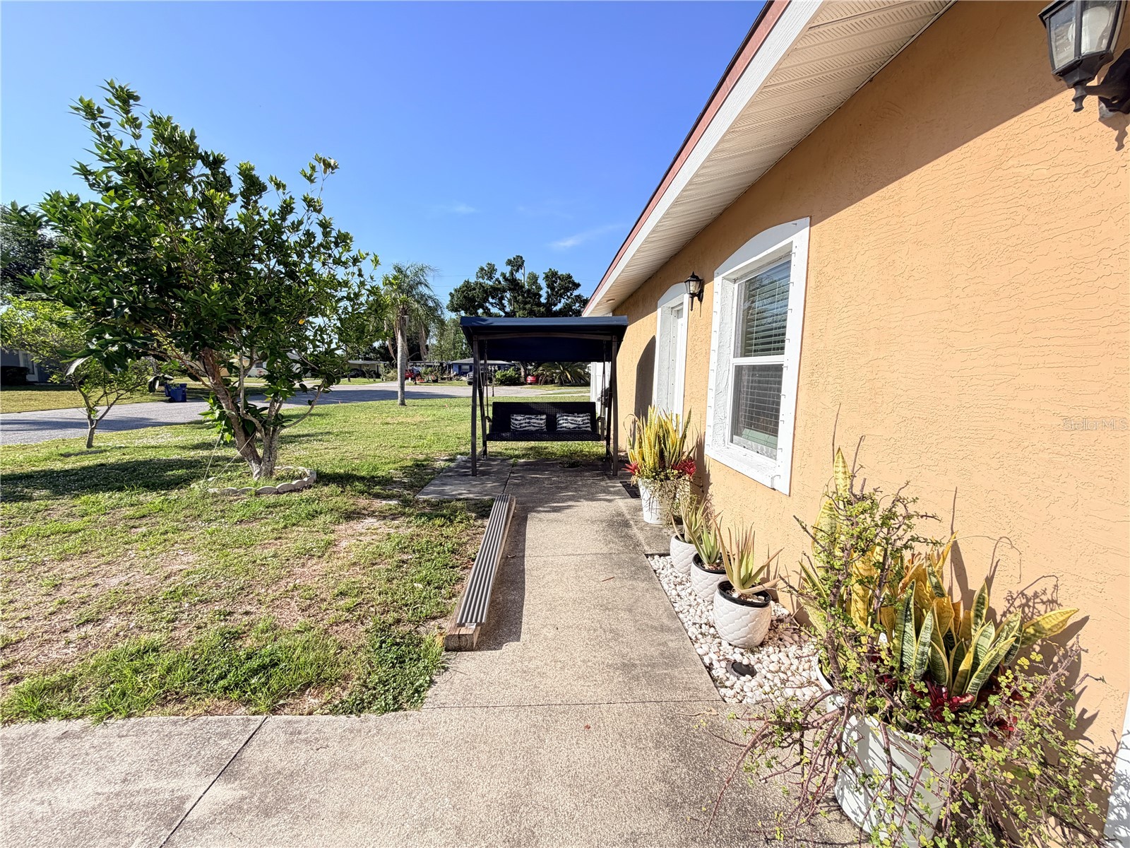 2453 Ridge Avenue Sarasota FL 34235 A4701015 image6