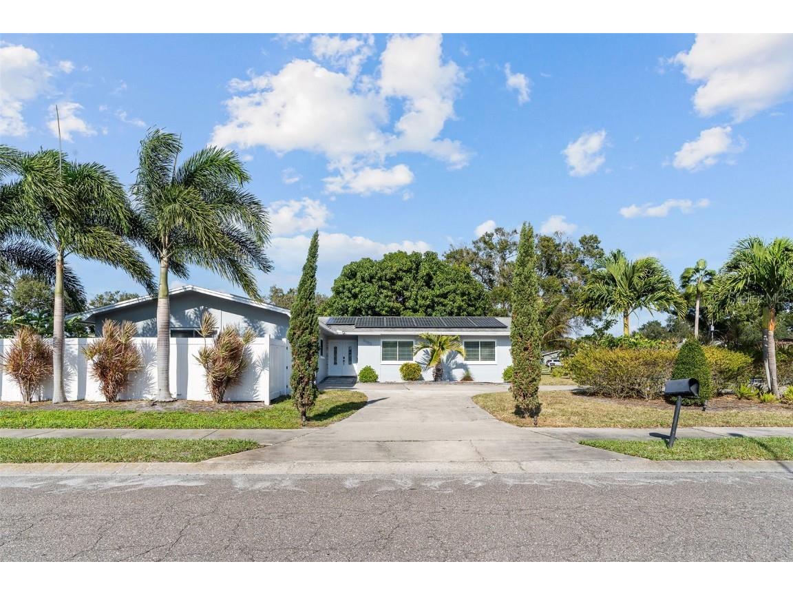 2453 Roberta Street Largo FL 33771 TB8454845 image1
