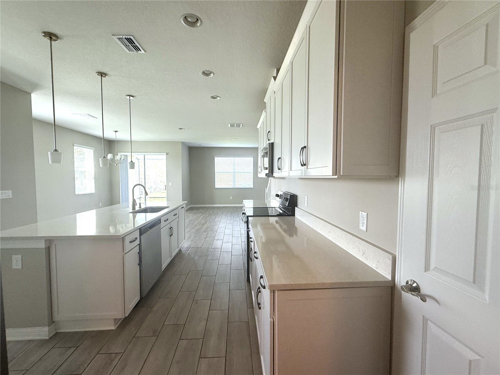 2453 Stapleford Place Wesley Chapel FL 33543 TB8491644 image8