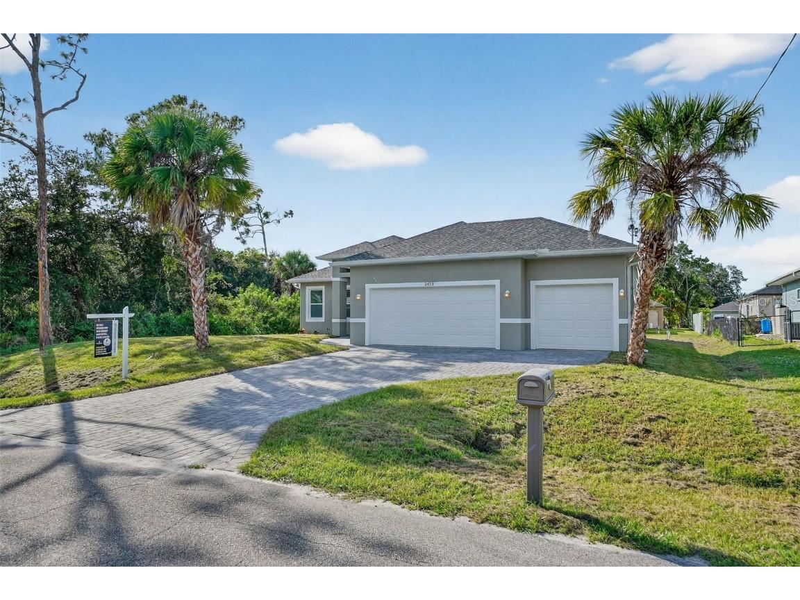 2453 Yalta Terrace North Port FL 34286 A4667804 image4