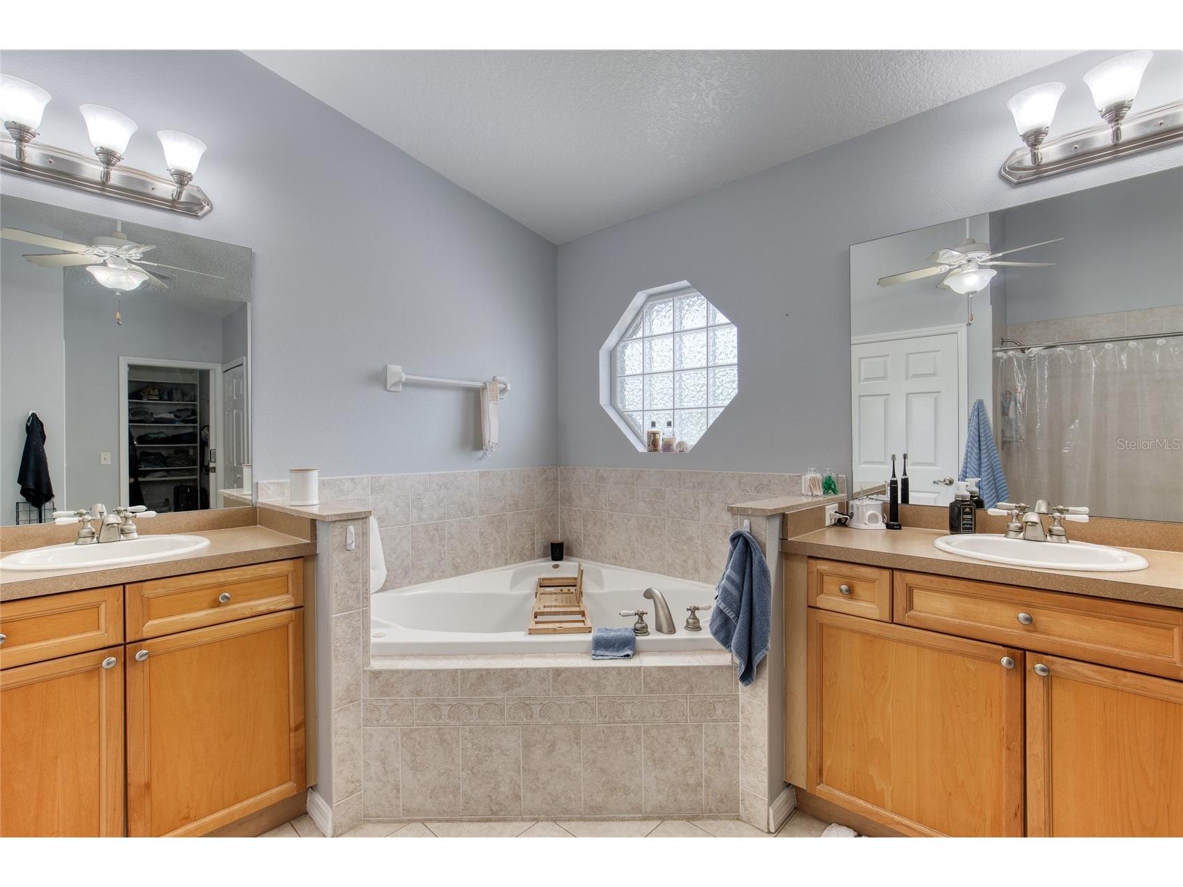 24535 Bonnet Road Astor FL 32102 V4949587 image37