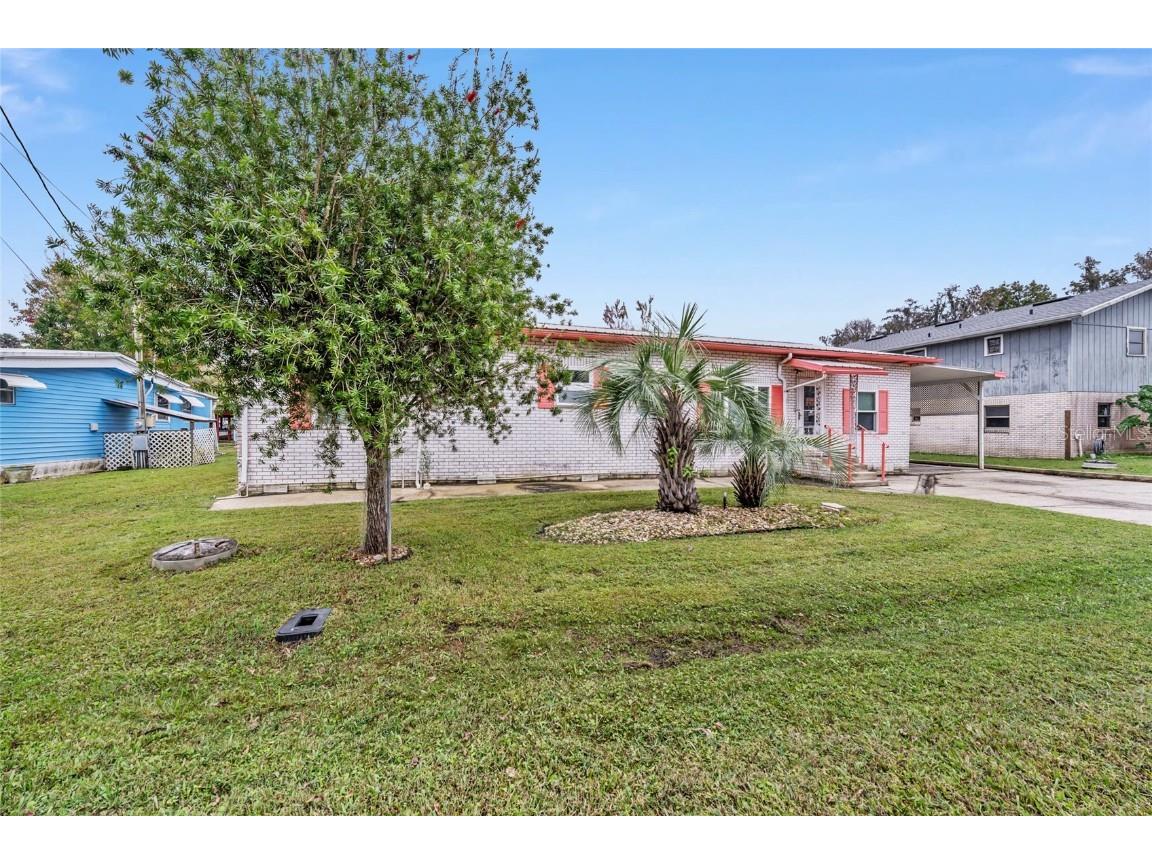 24538 Wild Hog Road Astor FL 32102 O6366014 image2