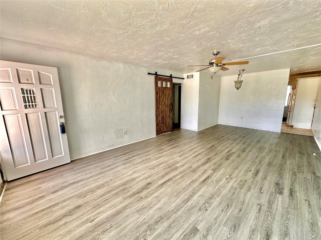 2454 Australia Way E #12 Clearwater FL 33763 TB8420565 image4