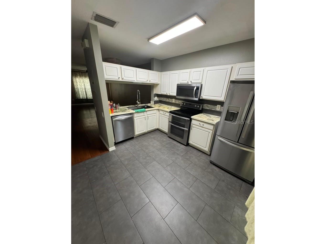 2454 Lake Woodberry Circle Brandon FL 33510 TB8525281 image9