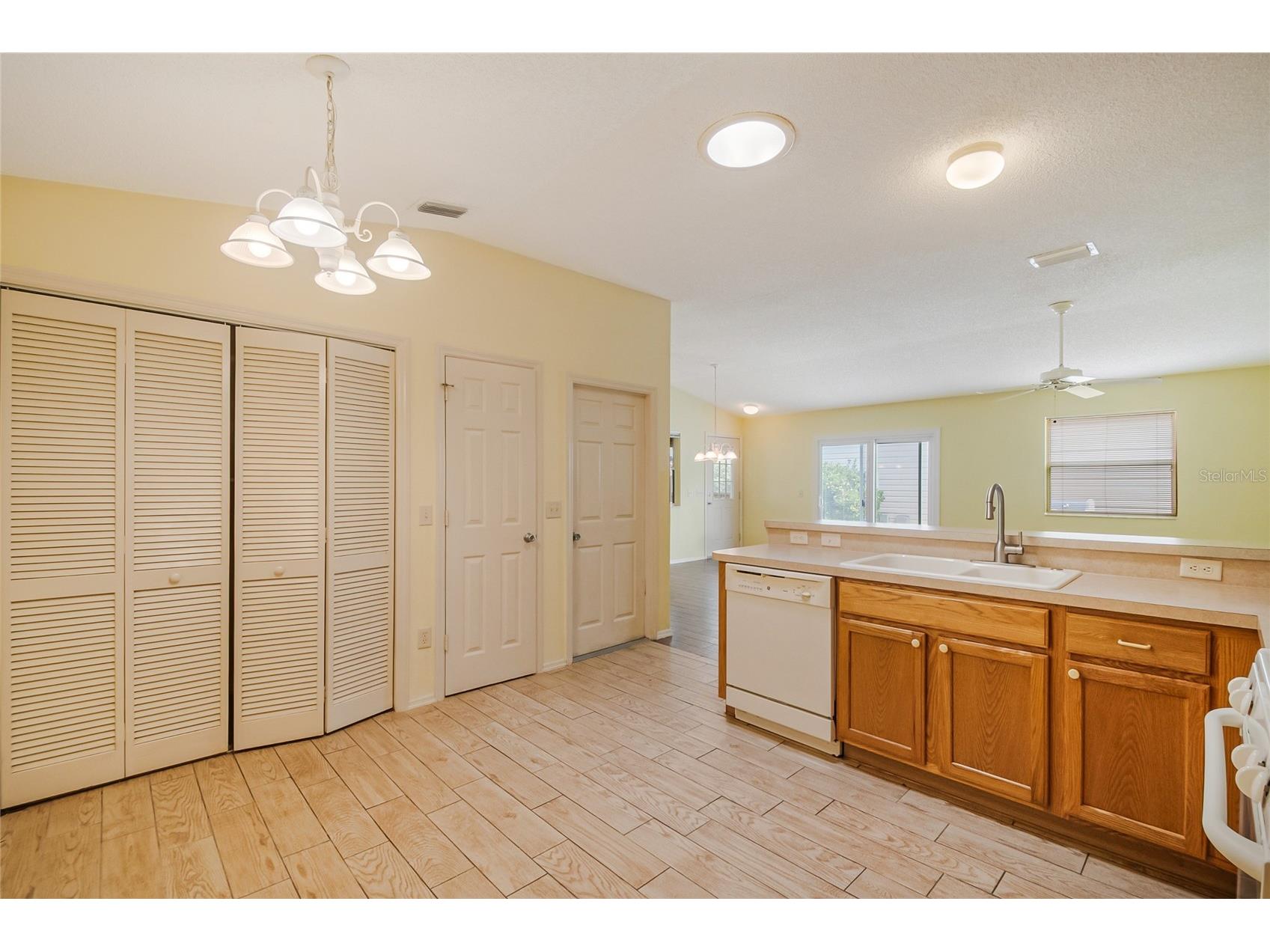 2454 Southern Oak Street The Villages FL 32162 O6410409 image16
