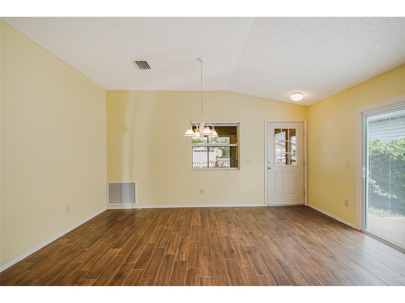2454 Southern Oak Street The Villages FL 32162 O6410409 image9