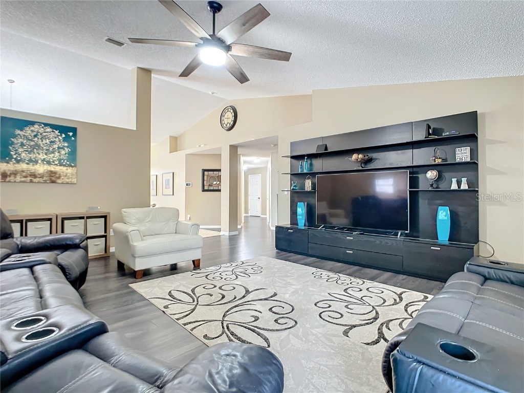 2454 Whitehorse Street Deltona FL 32738 O6167111 image1