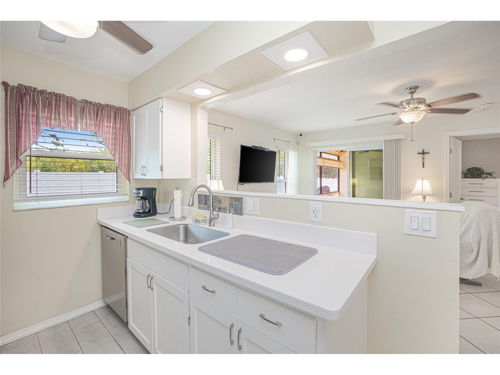 24540 Harborview Road #D3 Punta Gorda FL 33980 D6146866 image10