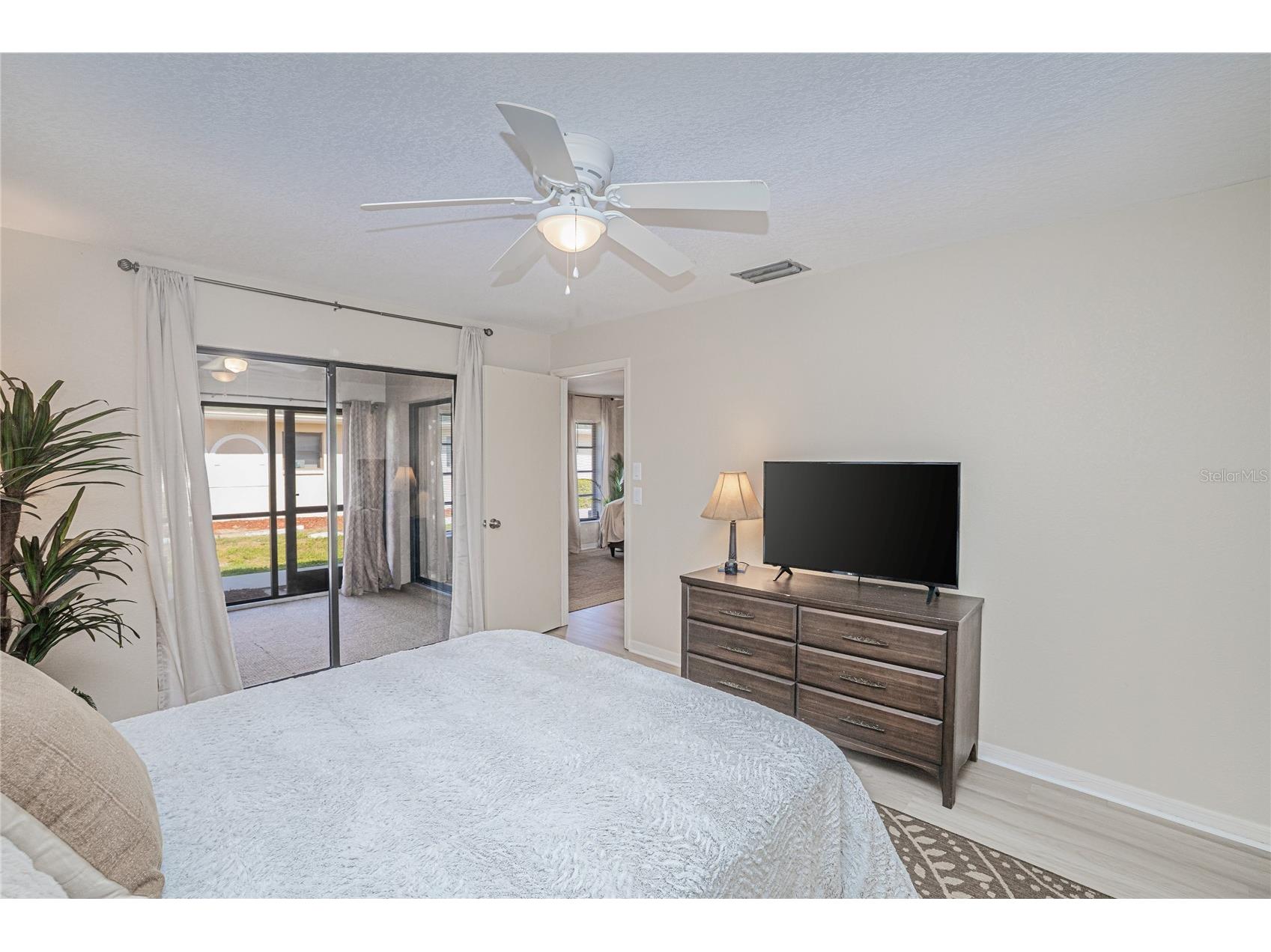 24540 Harborview Road #F1 Punta Gorda FL 33980 D6147747 image18