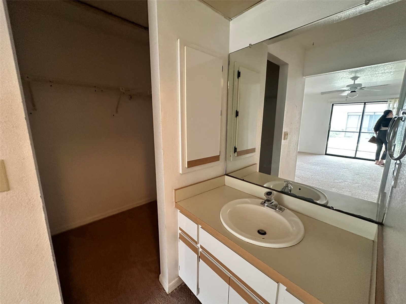 24540 Harborview Road #F2 Port Charlotte FL 33980 C7528295 image10
